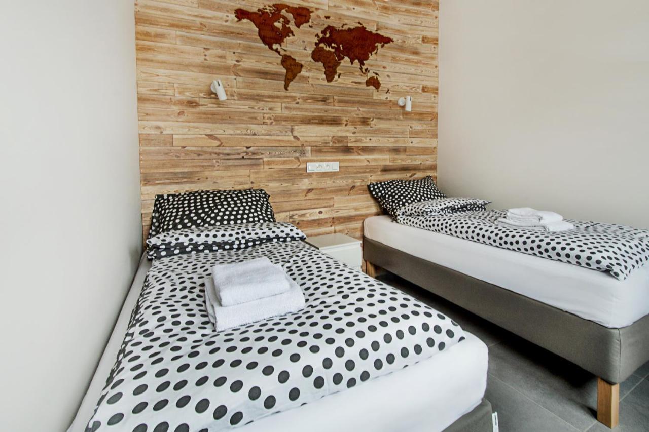 Apartamenty Centrum M - Komfortowe Noclegi Piaseczno  Buitenkant foto